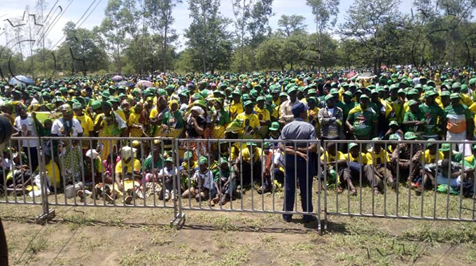 Mnangagwa Holds Rally Day After Banning Public Gatherings 